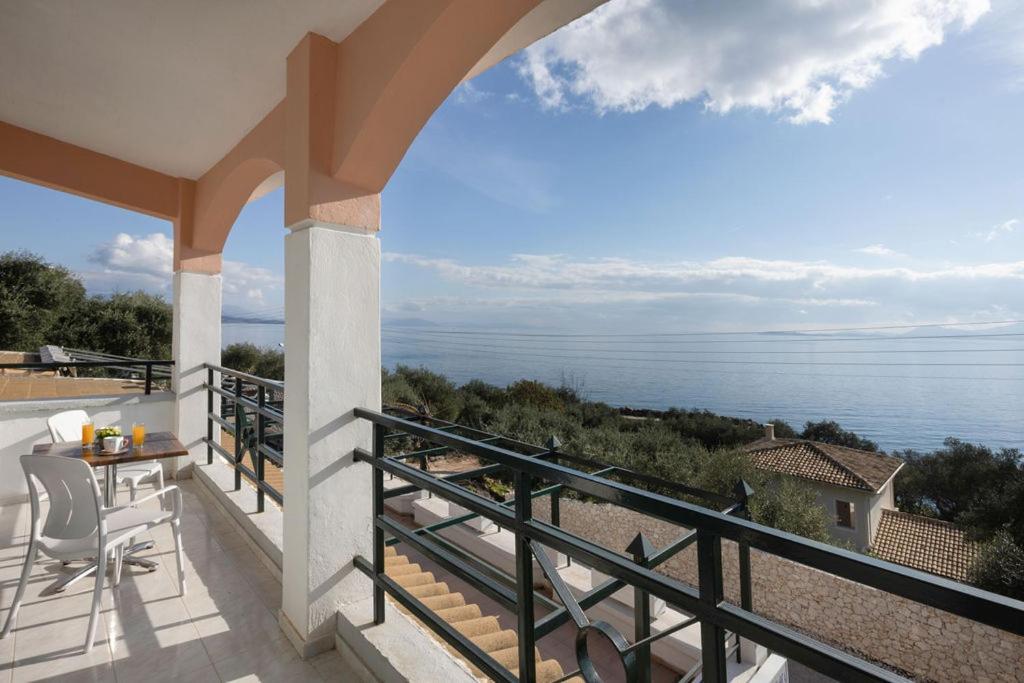 Nissaki Sea View Apartments ニサキオン エクステリア 写真
