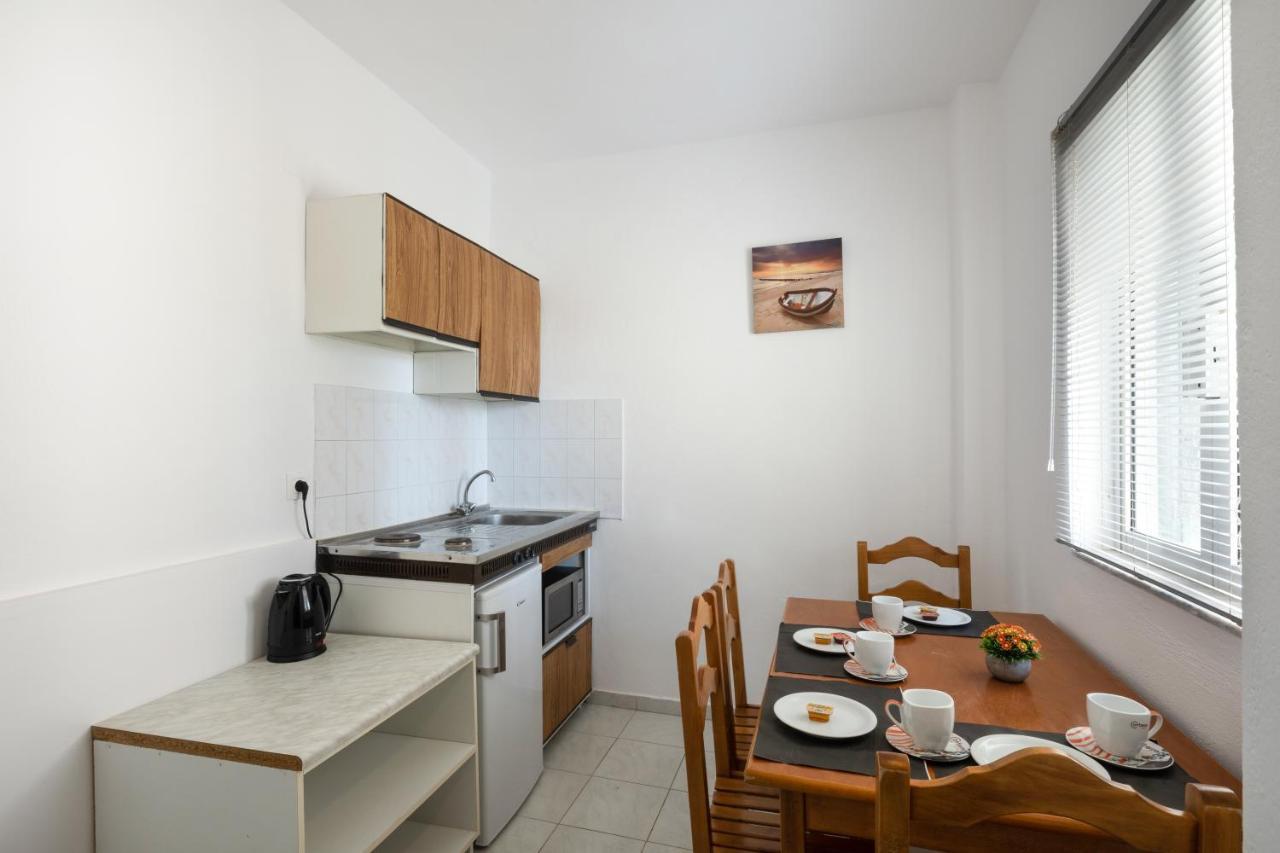 Nissaki Sea View Apartments ニサキオン エクステリア 写真
