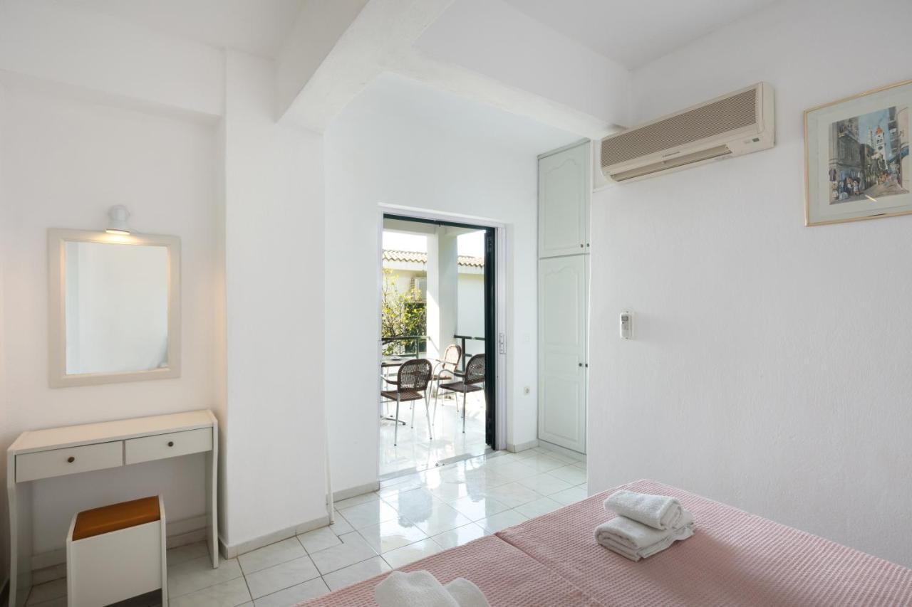 Nissaki Sea View Apartments ニサキオン エクステリア 写真
