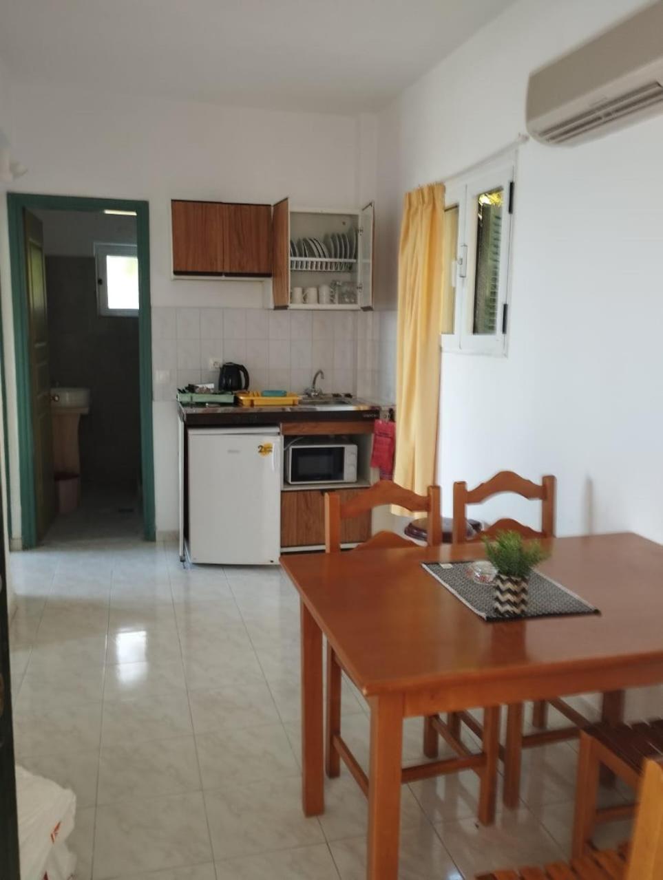 Nissaki Sea View Apartments ニサキオン エクステリア 写真